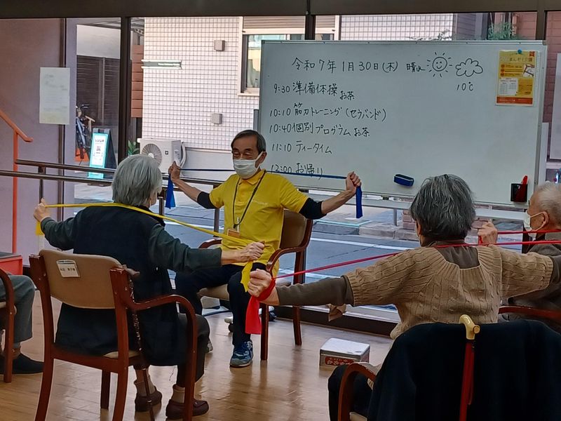 リハビリデイサービスまんぞくのアルバイト・バイト求人情報-03