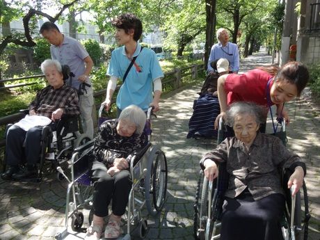 奉優会(特養)　特別養護老人ホーム等々力の家のアルバイト・バイト求人情報-05