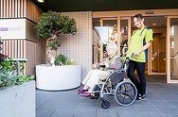 (株)やさしい手　新小岩訪問介護事業所のアルバイト・バイト求人情報-05