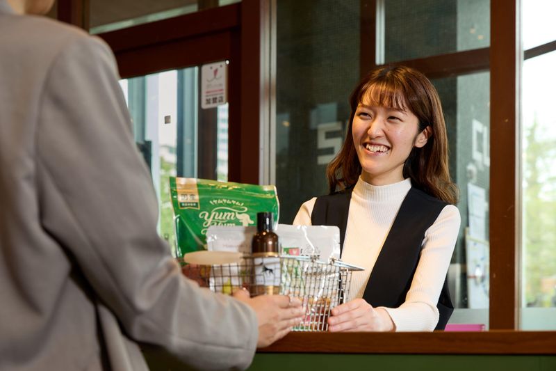 GREEN DOG & CAT 代官山店のアルバイト・バイト求人情報-03