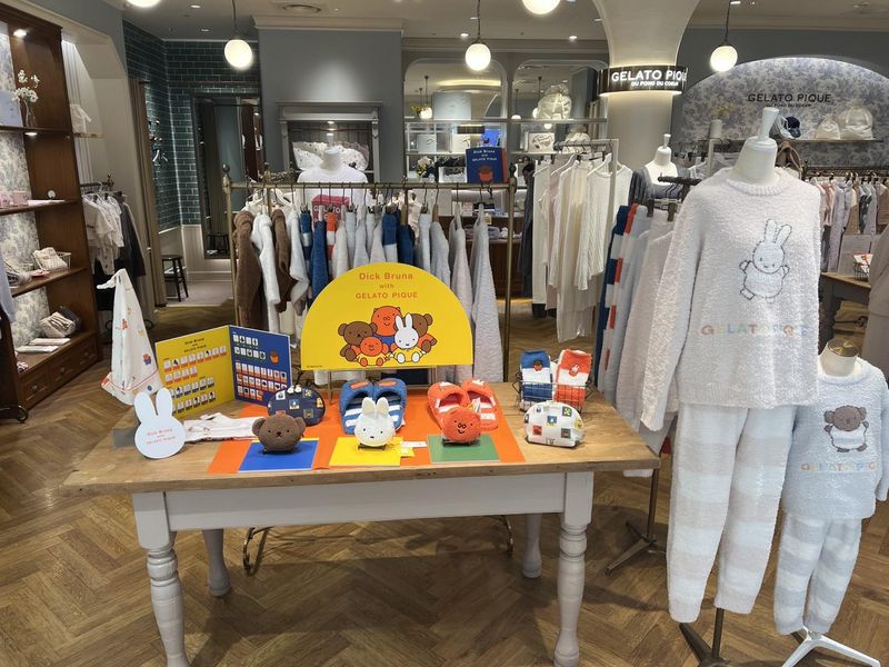 gelato pique (ジェラートピケ)　静岡パルシェ店のアルバイト・バイト求人情報-04