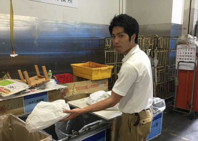 株式会社相川商店<勤務地:日本橋三越内>