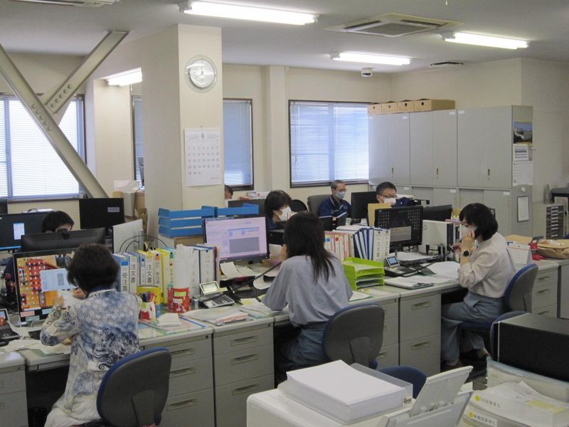 株式会社ポリコールのアルバイト・バイト求人情報-02