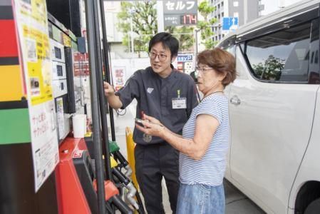 セルフ十条台SS/ニコニコレンタカーのアルバイト・バイト求人情報-02