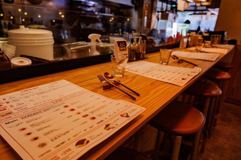 カフェ ラ・ボエム 下北沢のアルバイト・バイト求人情報-03