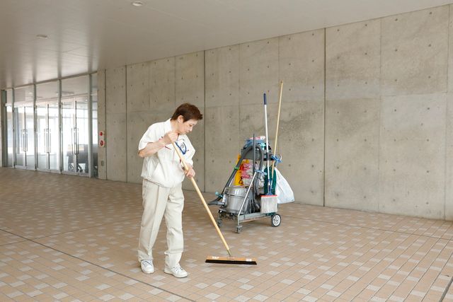 国際ビルサービス株式会社のアルバイト・バイト求人情報-09