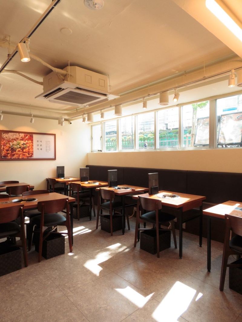 サウィ食堂　鶴橋店(SJ F&B株式会社)のアルバイト・バイト求人情報-03