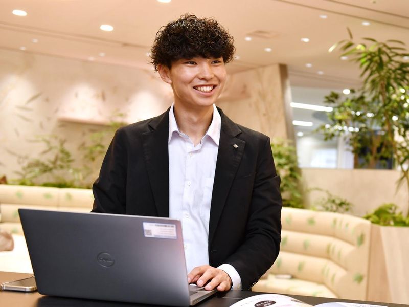 株式会社アデランス