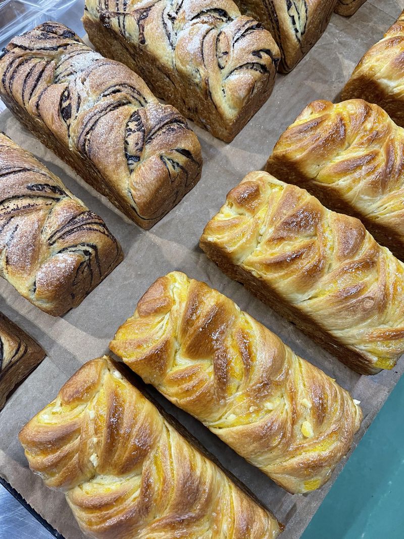 株式会社三河屋商店