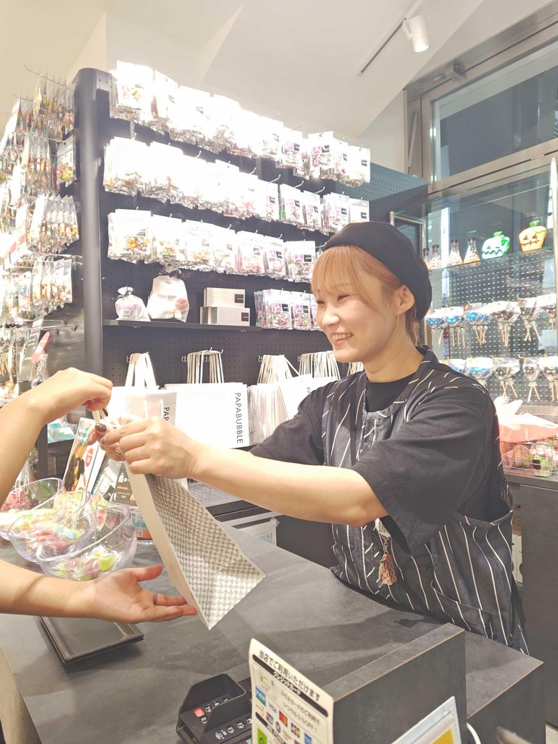 PAPABUBBLE さいたま新都心店などのアルバイト・バイト求人情報-02