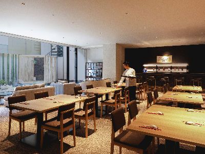 Roxy-Kyoto Hotel合同会社の求人・転職情報