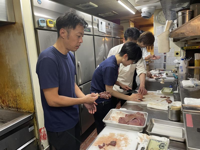 豊創フーズ株式会社　元祖やきとり串八珍　八丁堀店のアルバイト・バイト求人情報-05