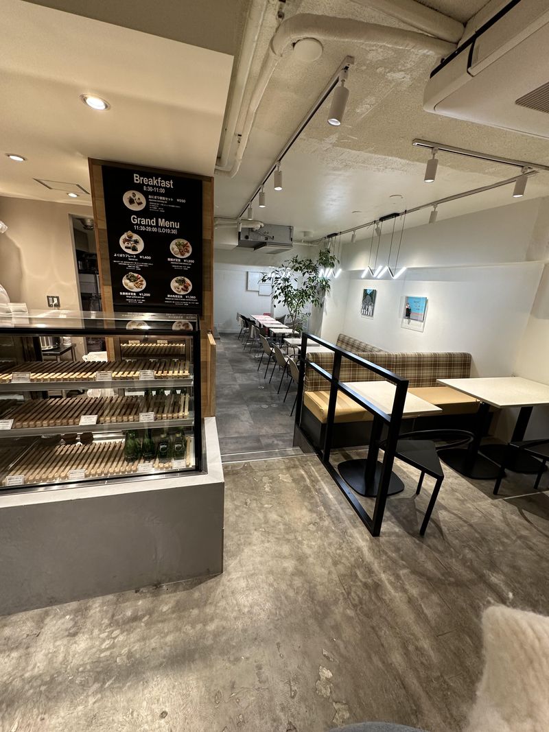 Onigily Cafe 代々木公園店のアルバイト・バイト求人情報-05