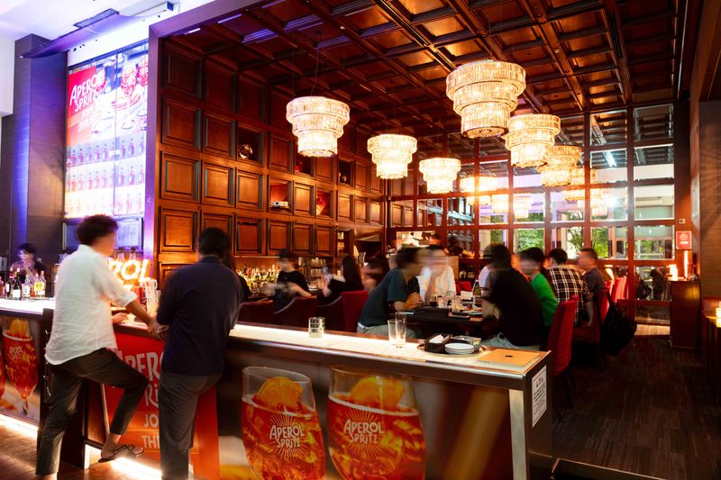 PCM(パブ・カーディナル・丸の内)のアルバイト・バイト求人情報-02