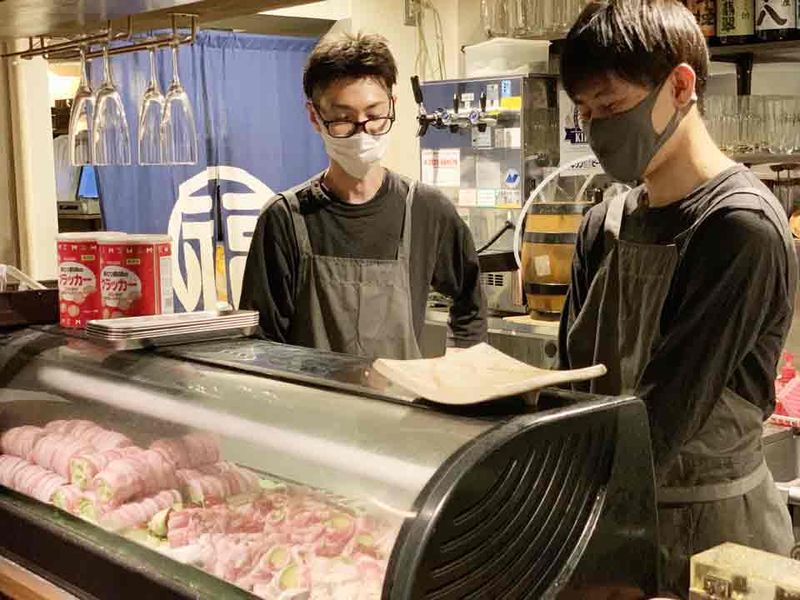 博多のよる 焼キ鳥マル。のアルバイト・バイト求人情報-02