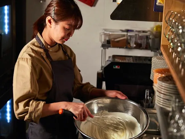 夜パフェ専門店 Parfaiteria miLのアルバイト・バイト求人情報-06