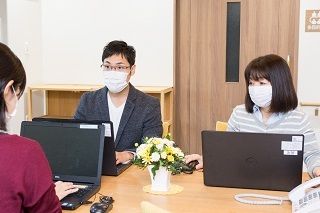(株)やさしい手　長野高田居宅介護支援事業所のアルバイト・バイト求人情報-04