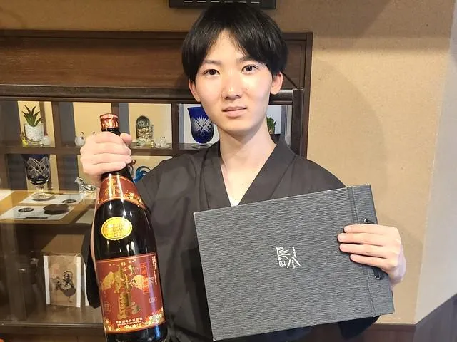 炭火焼酒房　鳥八　日本橋店のアルバイト・バイト求人情報-02