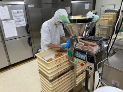 アンファン株式会社　本社工場のアルバイト・バイト求人情報-02