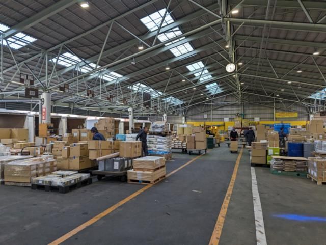 トナミ運輸株式会社 足立支店のアルバイト・バイト求人情報-03