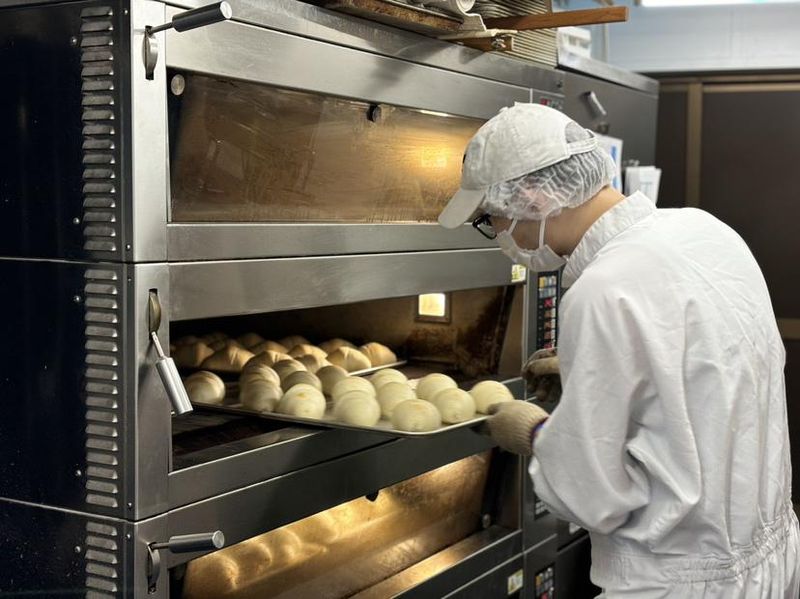 株式会社ドレステーブル(TruffleBAKERY 三軒茶屋)のアルバイト・バイト求人情報-02