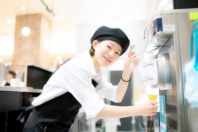 ホリーズカフェ【イオンモール姫路リバーシティー店】のアルバイト・バイト求人情報-43
