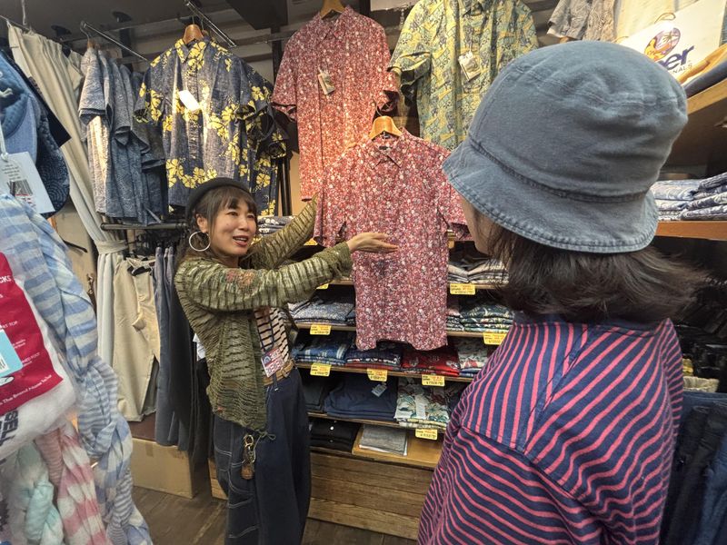アメリカ屋(店舗)のアルバイト・バイト求人情報-03