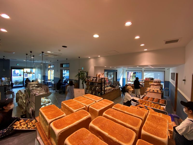 Bakery コムギノホシ 下井草の求人2