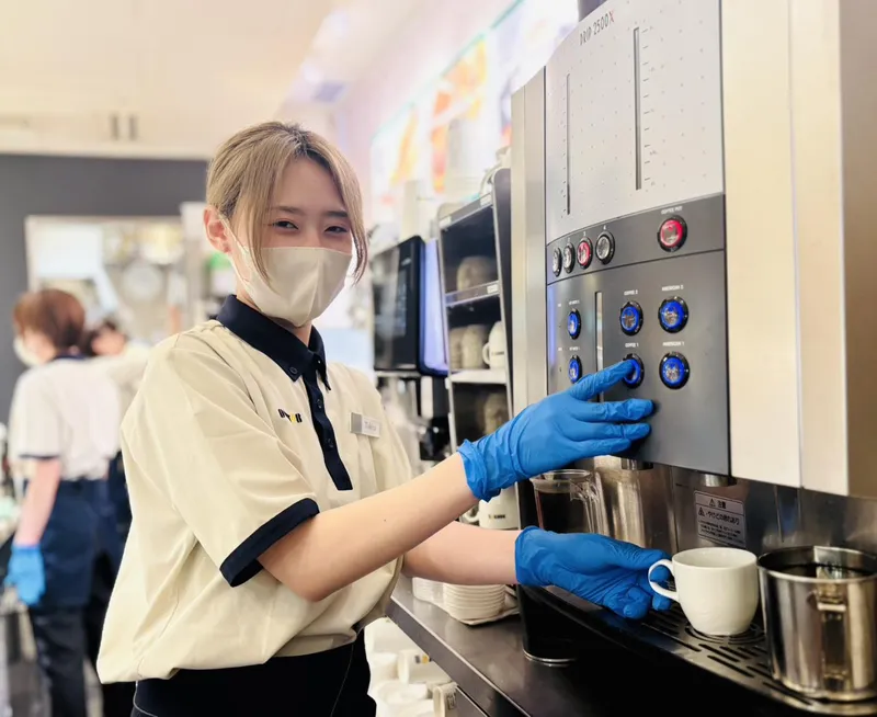 ドトールコーヒーショップ新青山ビル店のアルバイト・バイト求人情報