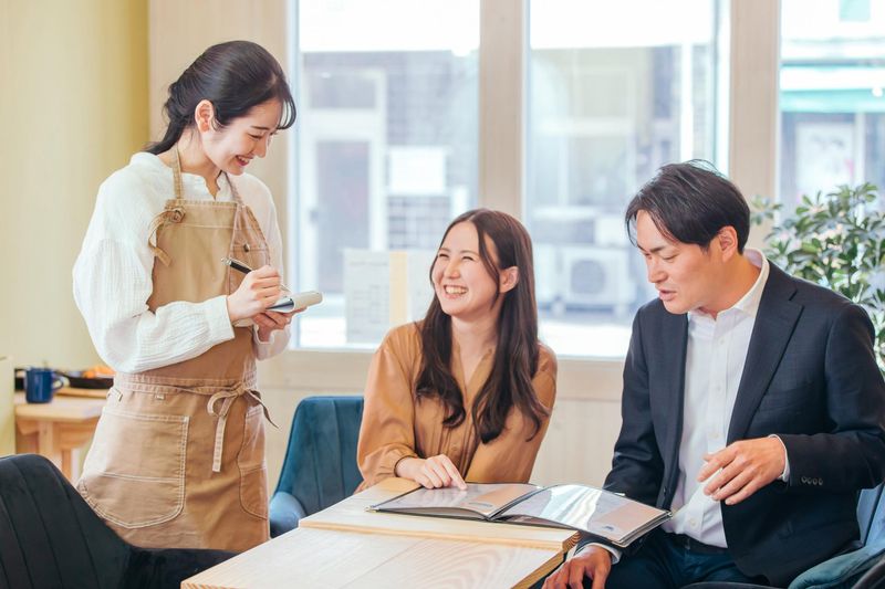 カフェテラス　シンフォニーのアルバイト・バイト求人情報-01