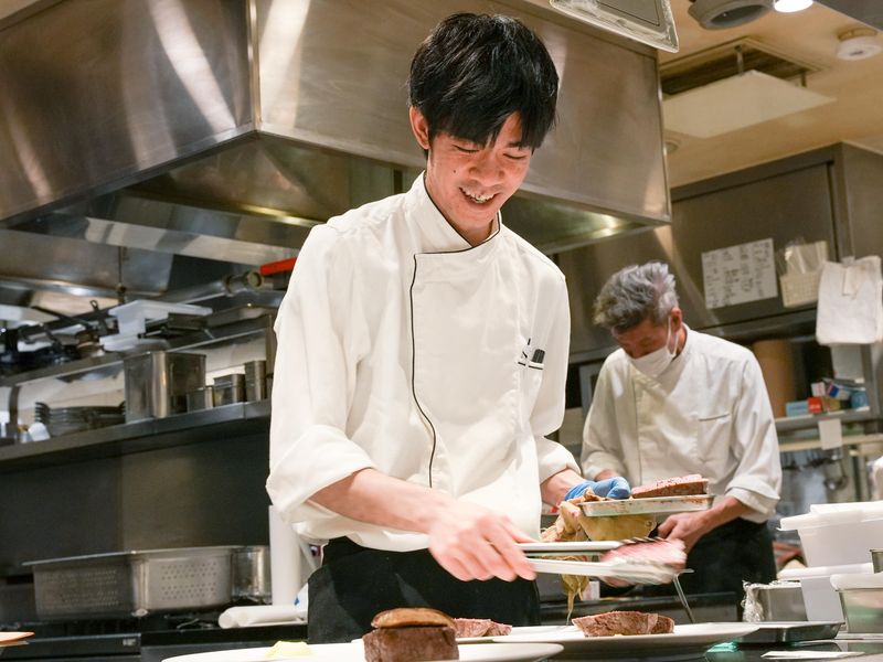 俺のフレンチ梅田のアルバイト・バイト求人情報-05