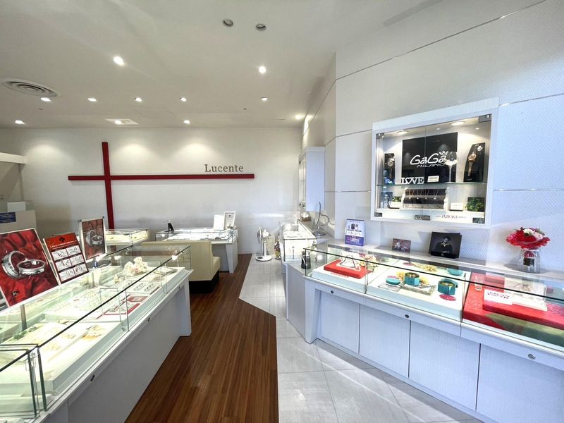 Lucente　リバーシティー店のアルバイト・バイト求人情報-04