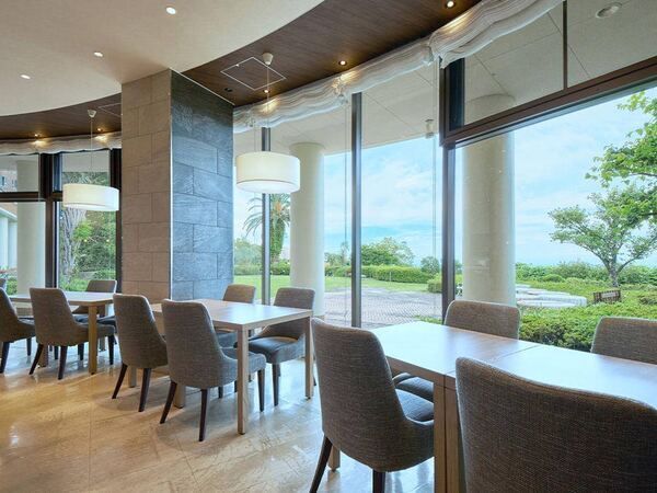 泉レストラン株式会社　ヴィラージュ伊豆高原 レストランizumiの求人・転職情報