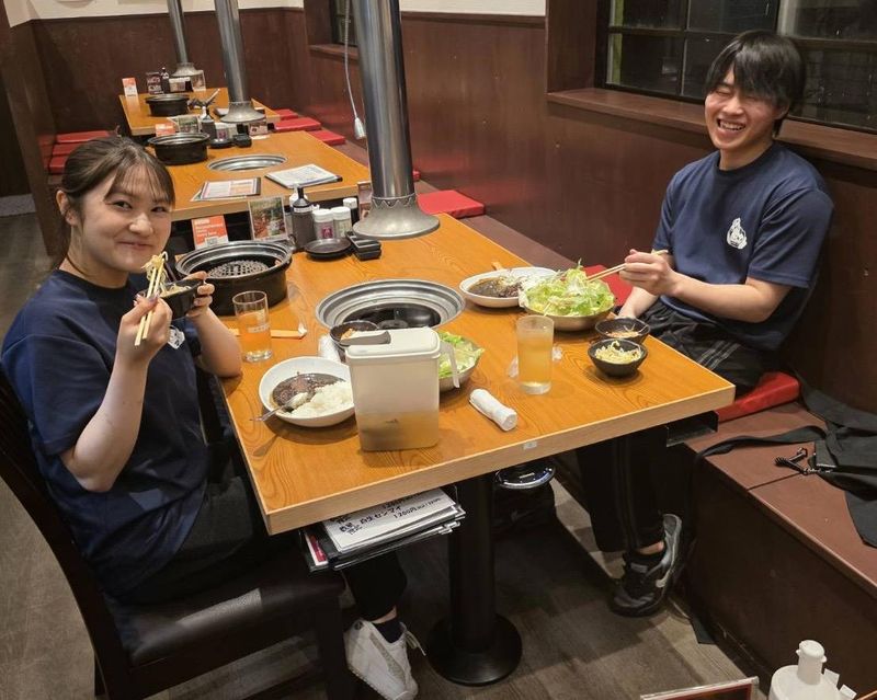 焼肉問屋いちよし大阪上本町店のアルバイト・バイト求人情報-02