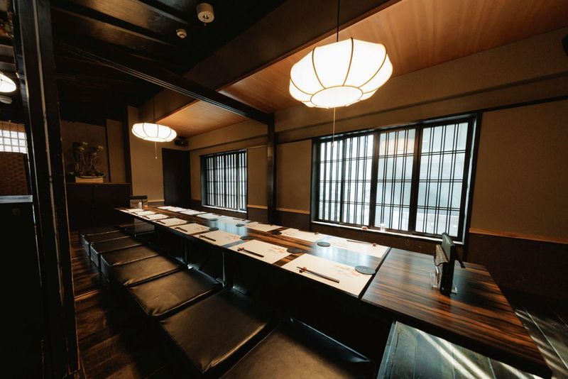 山梨のおいしい料理 紅梅や　本店のアルバイト・バイト求人情報-04