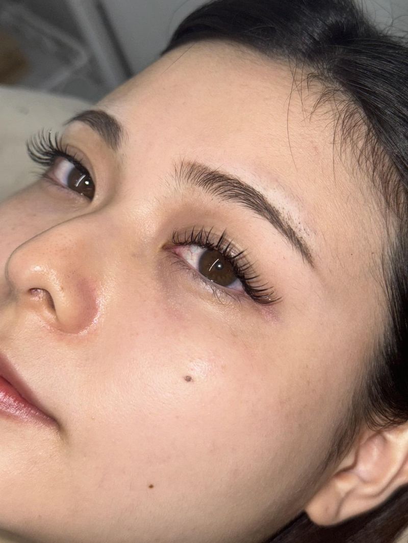 Nail&Eyelush　cozy・cutilのアルバイト・バイト求人情報-02