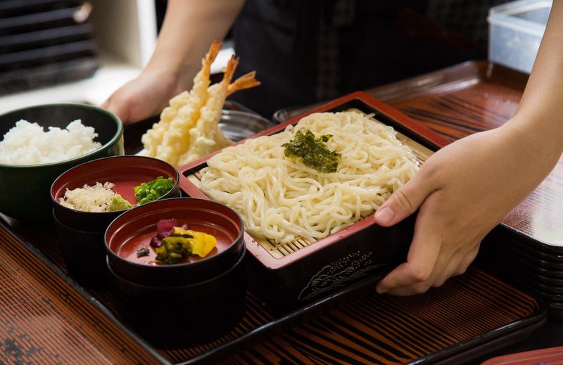 麺勝　昇町店の求人1