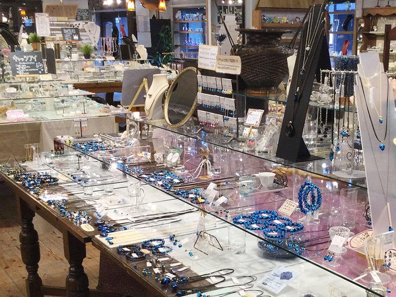 凸凹堂　長浜のアルバイト・バイト求人情報-02