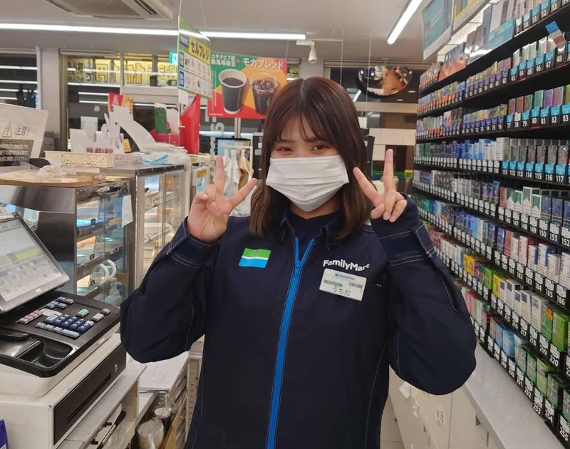 ファミリーマート札幌北1条東11丁目店のアルバイト・バイト求人情報-03