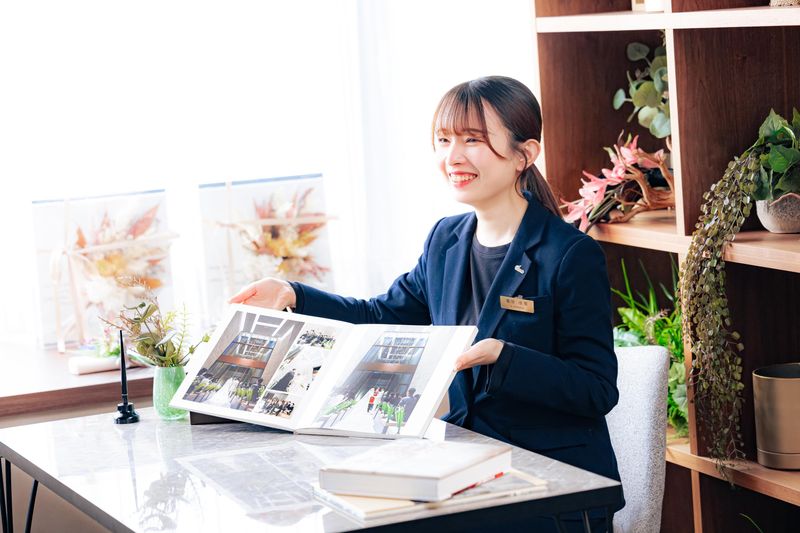 株式会社エスクリ