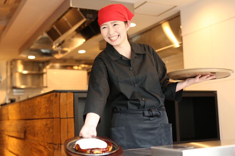 てっぱん屋台 神戸三田アウトレット店のアルバイト・バイト求人情報-02