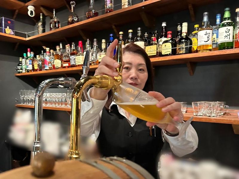 お酒の美術館　マルエイガレリア店のアルバイト・バイト求人情報-01