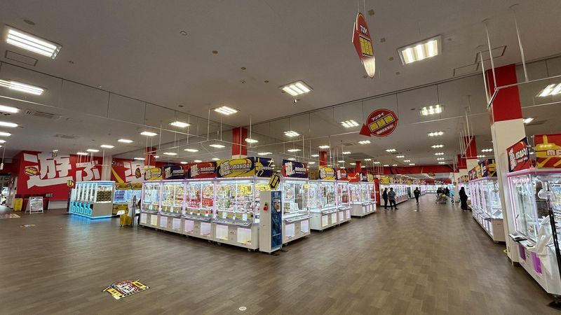 アミューズメントパーク万代　トリアス久山店のアルバイト・バイト求人情報-03