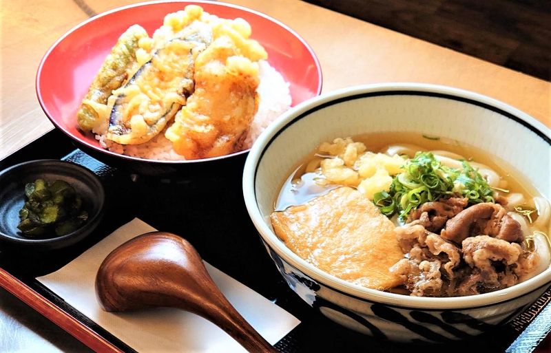 得正×上等カレーBR　西梅田店(北区・西梅田駅)のアルバイト・バイト求人情報-03