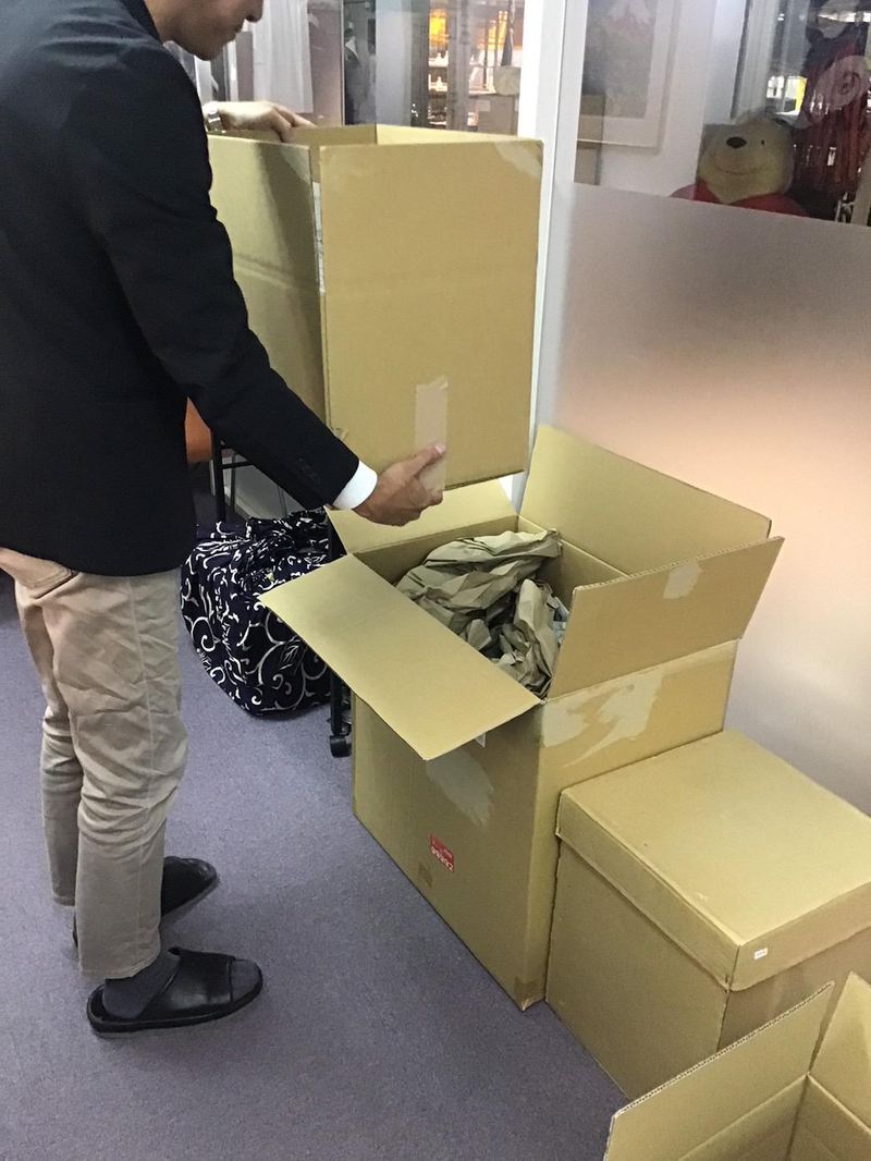 本郷美術骨董館　札幌支社