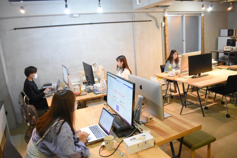 ホワットエバーパートナーズ株式会社の求人・転職情報