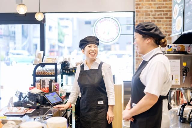 ホリーズカフェ　なんば1丁目店のアルバイト・バイト求人情報-23