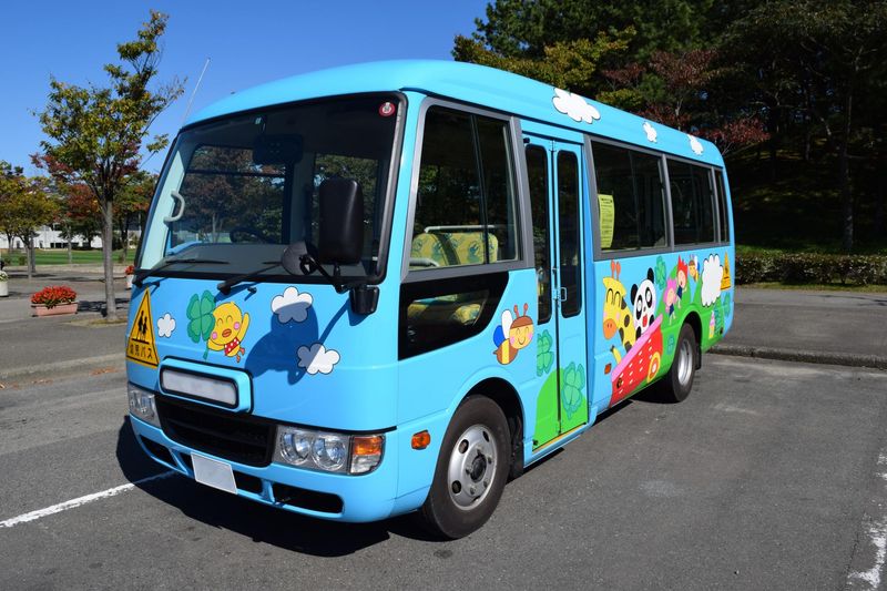 日本道路興運株式会社　大阪支店(勤務地は兵庫県西宮市田近野町の特別支援学校となります)のアルバイト・バイト求人情報-02