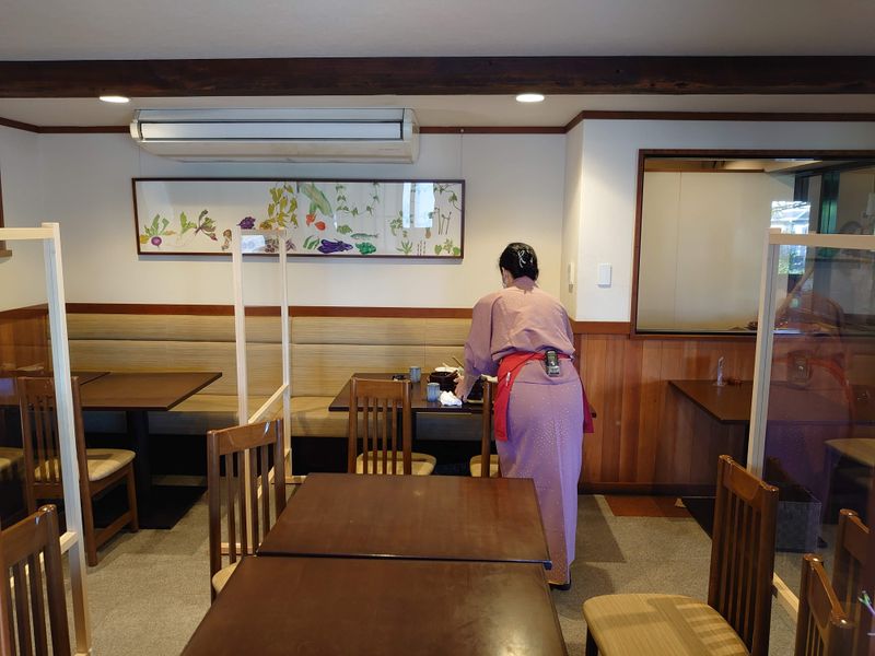 とろろめし自然薯料理 茶茶のアルバイト・バイト求人情報-02