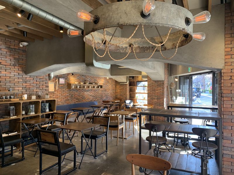 THE DECK COFFEE & PIEのアルバイト・バイト求人情報-02